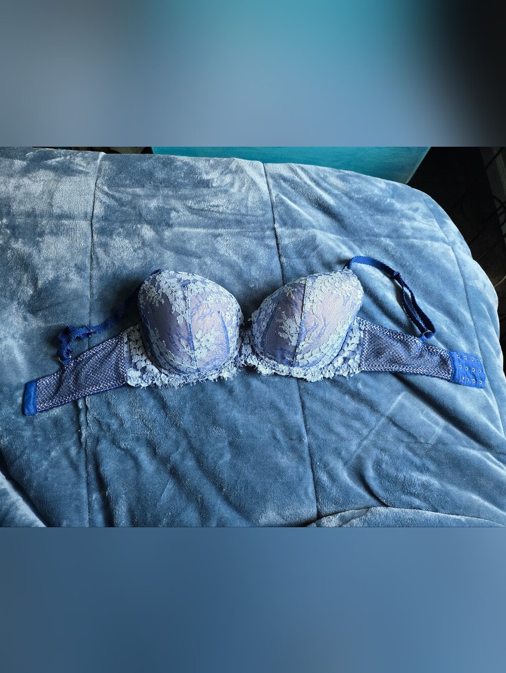 Victoria's Secret Lace Dream Angels Demi Bra 36 DDD